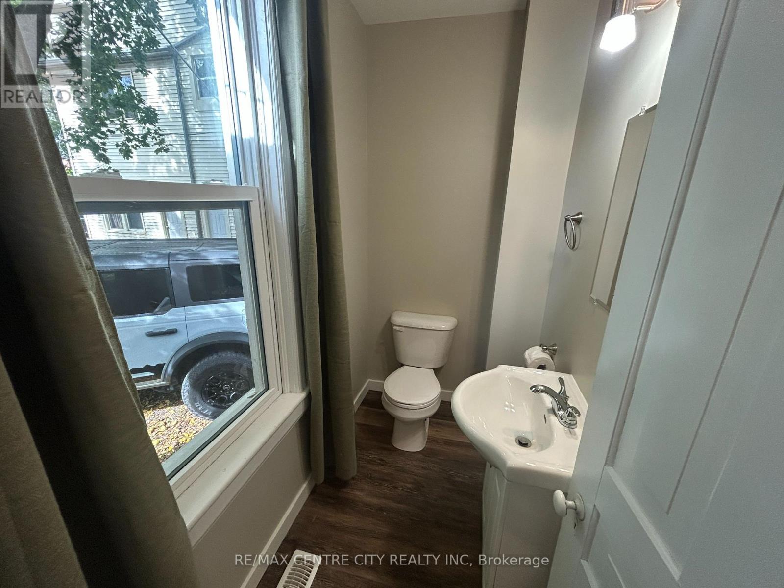 40 Queen Street, St. Thomas, Ontario  N5R 3J2 - Photo 9 - X13856362