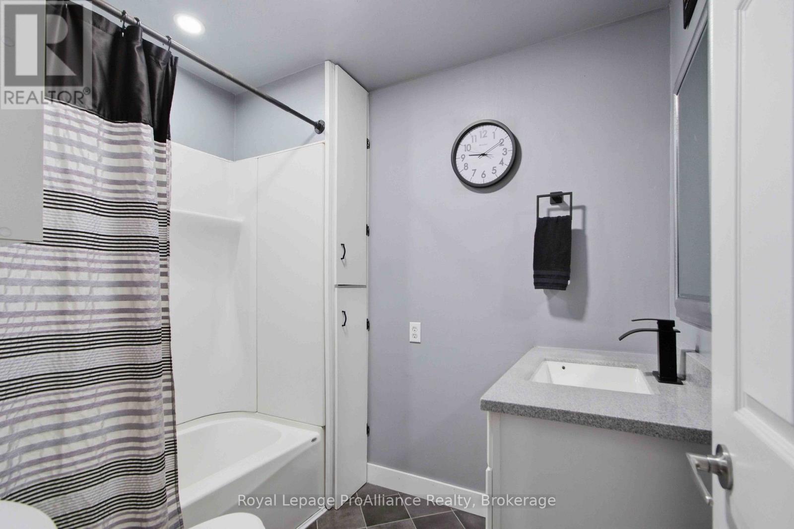 114 Catherine Street, Quinte West, Ontario  K8V 5L1 - Photo 16 - X13882988