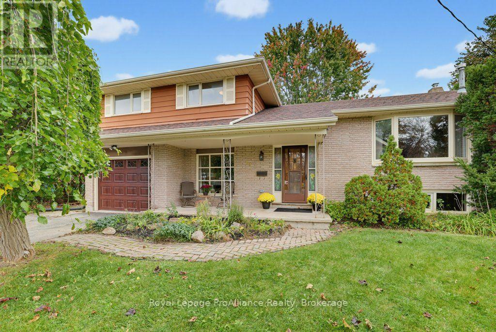23 THORNCLIFFE DRIVE, Belleville, Ontario