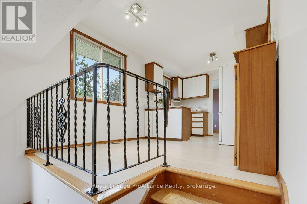 23 Thorncliffe Drive, Belleville, Ontario  K8P 4L3 - Photo 18 - X13883112