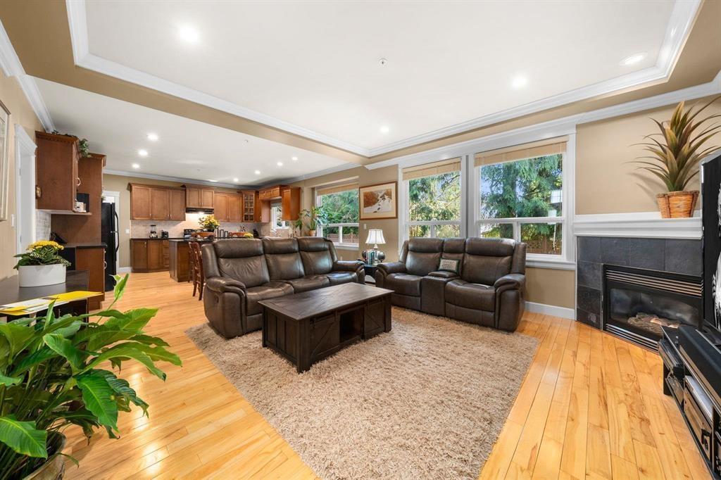1328 Stevens Street, White Rock, British Columbia  V4B 4Y1 - Photo 8 - R3173750
