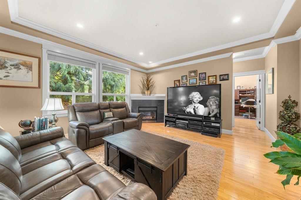 1328 Stevens Street, White Rock, British Columbia  V4B 4Y1 - Photo 11 - R3173750