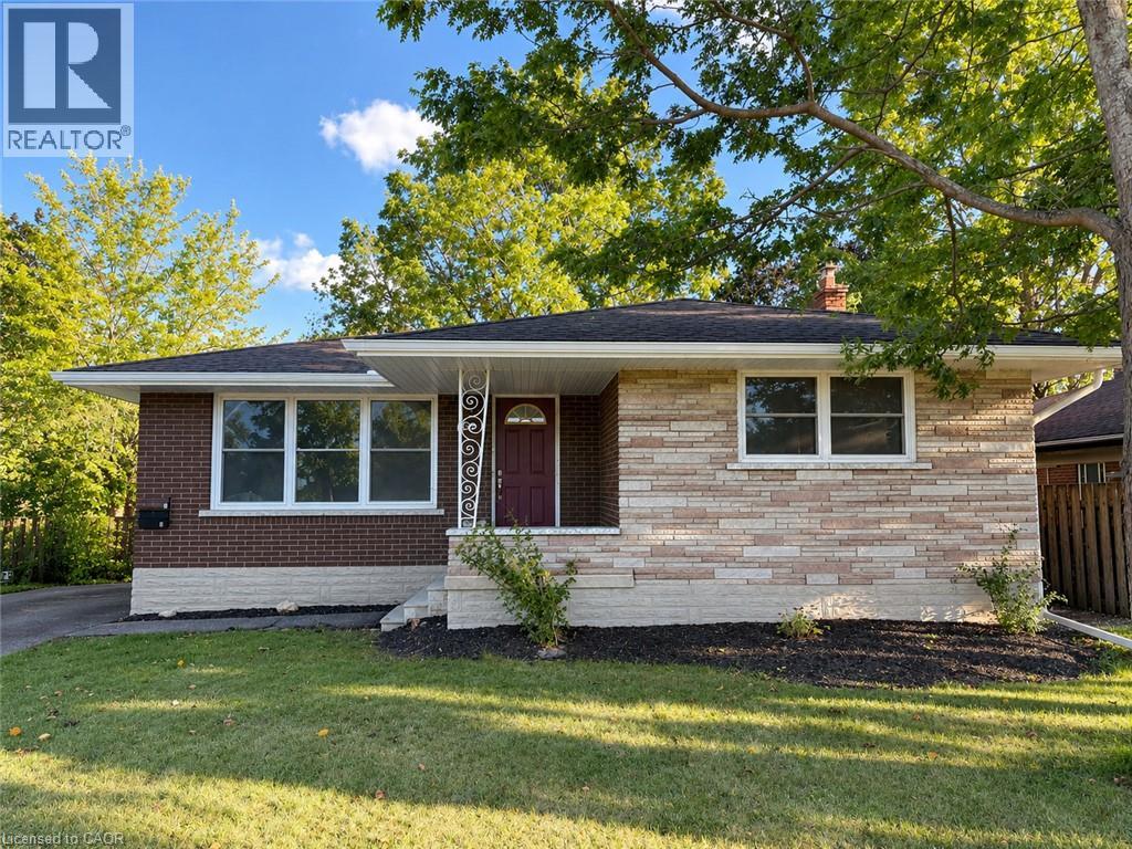 131 Kinzie Avenue Unit# Main Floor, Kitchener, Ontario  N2A 2J7 - Photo 2 - 40870349