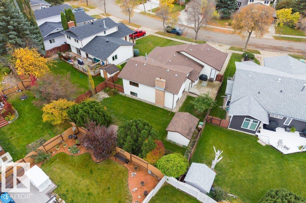 21 LORNE CR