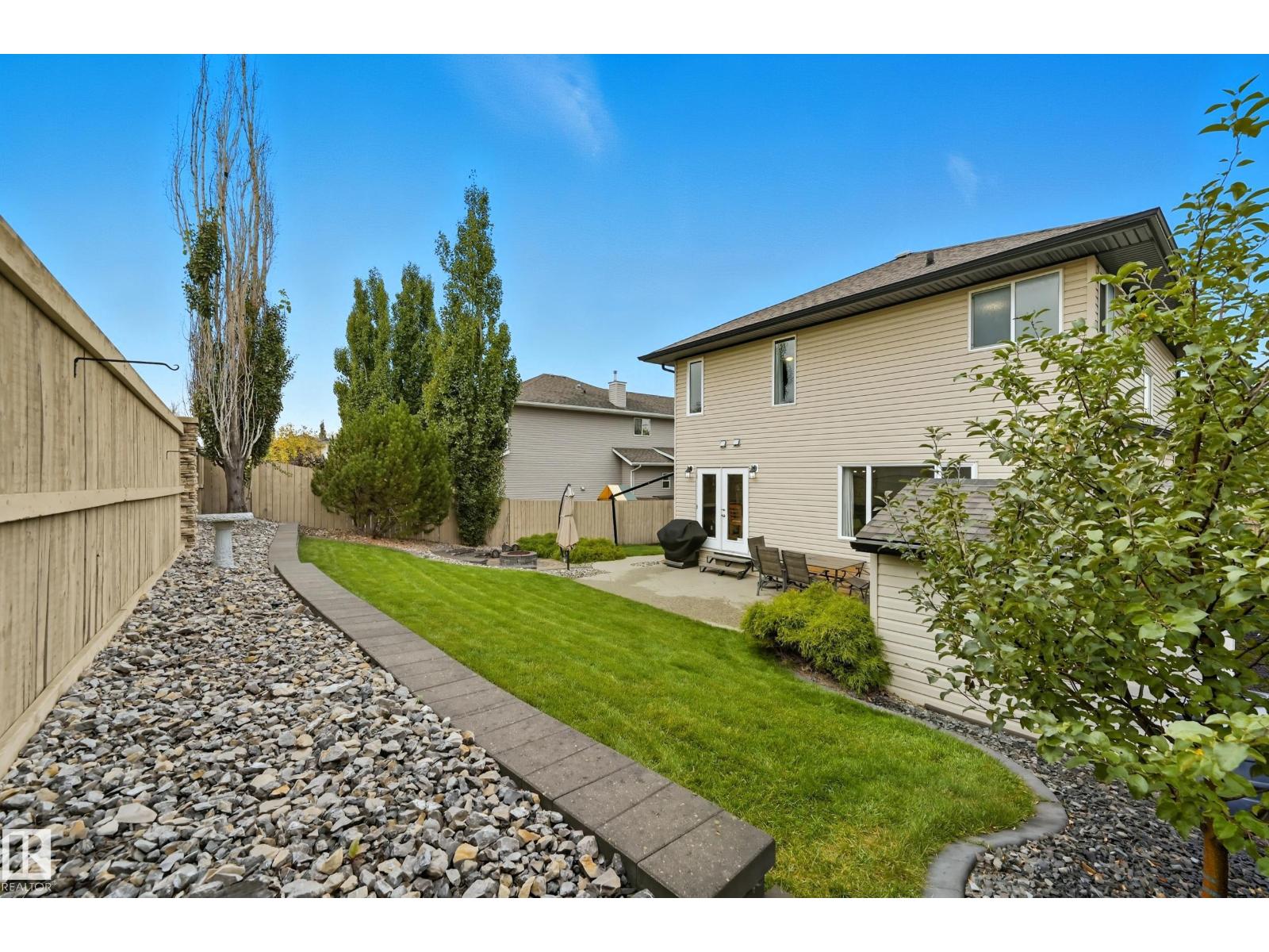 5 VALLEY CL