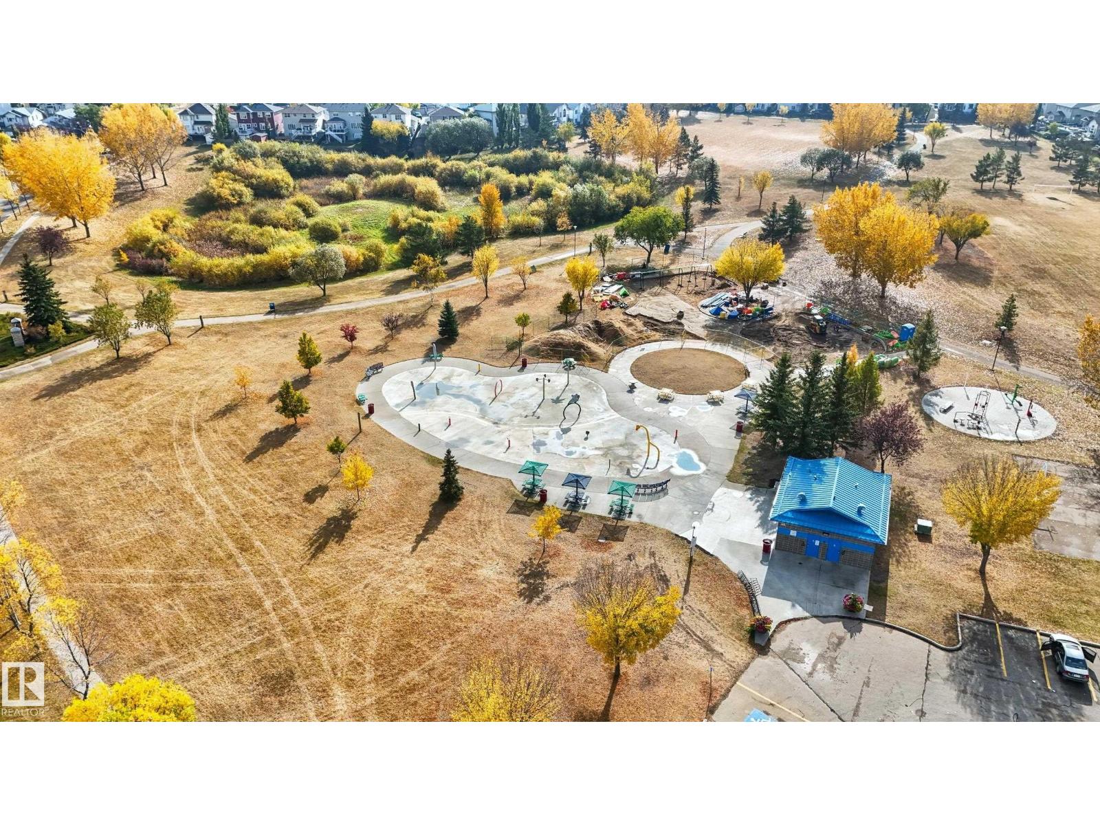 5 VALLEY CL