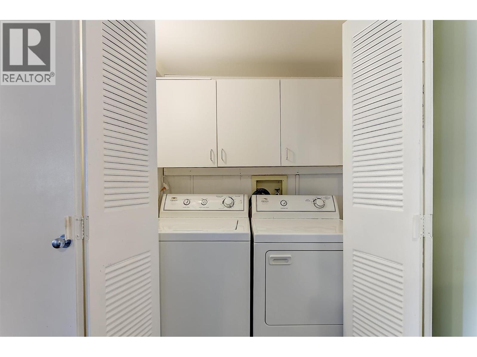 1929 97 Highway S Unit# 29