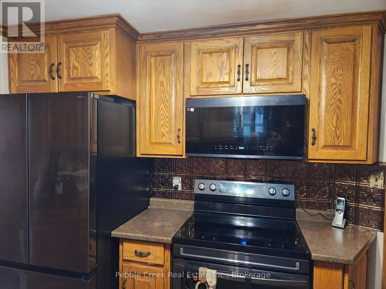 6 Garden Road, Ashfield-Colborne-Wawanosh (Colborne), Ontario  N7A 3Y3 - Photo 10 - X13668416