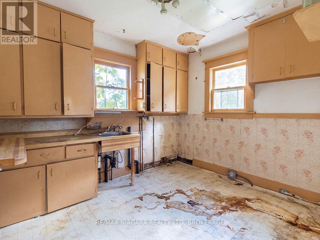 244 Charlotte Street, Port Colborne, Ontario  L3K 3E6 - Photo 7 - X13882994