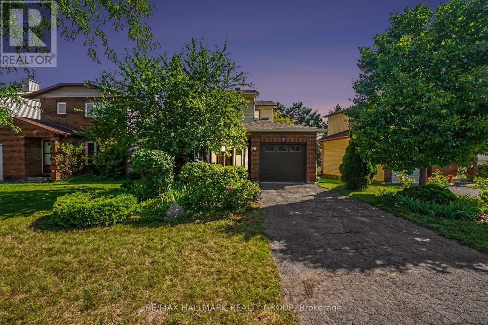 96 Pheasant Run Drive, Ottawa, Ontario  K2J 2R5 - Photo 2 - X13841344