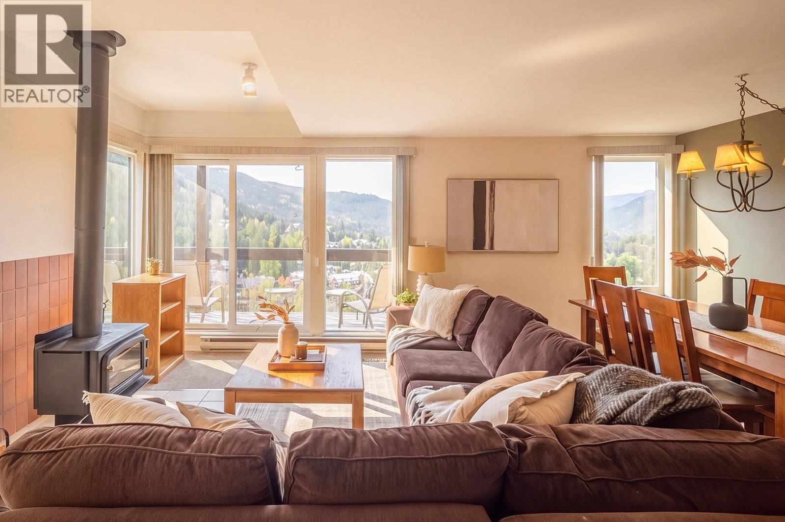 59 2400 Cavendish Way, Whistler, British Columbia  V8E 0L8 - Photo 4 - R3174216