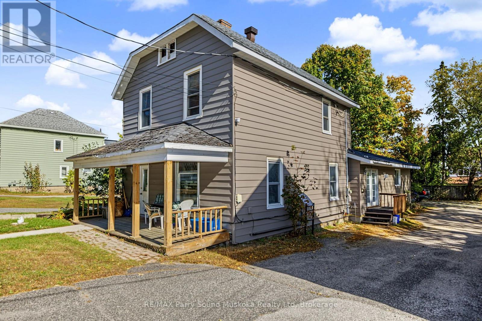 15 CHURCH STREET, Parry Sound, Ontario