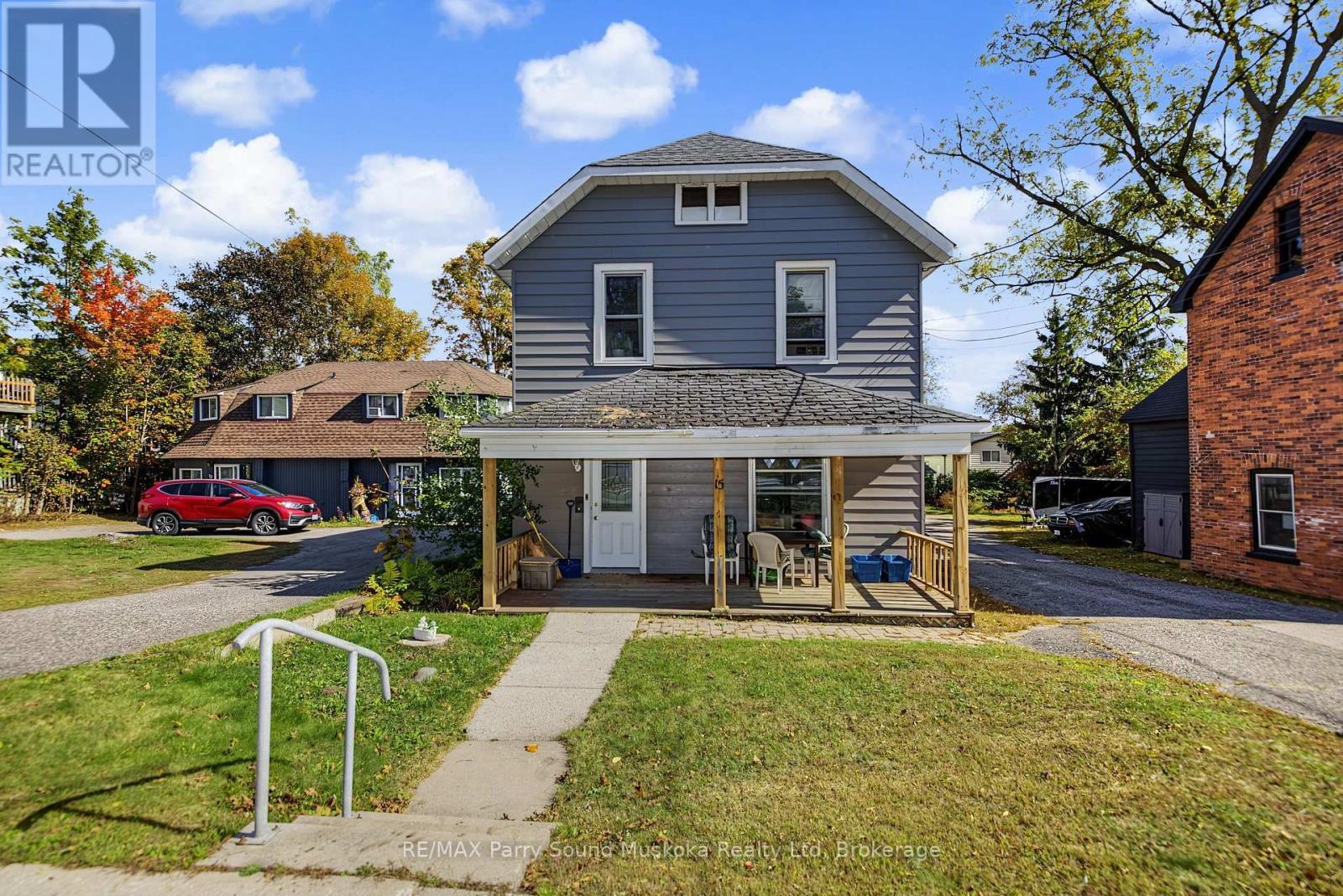 15 Church Street, Parry Sound, Ontario  P2A 1Y2 - Photo 2 - X13883000