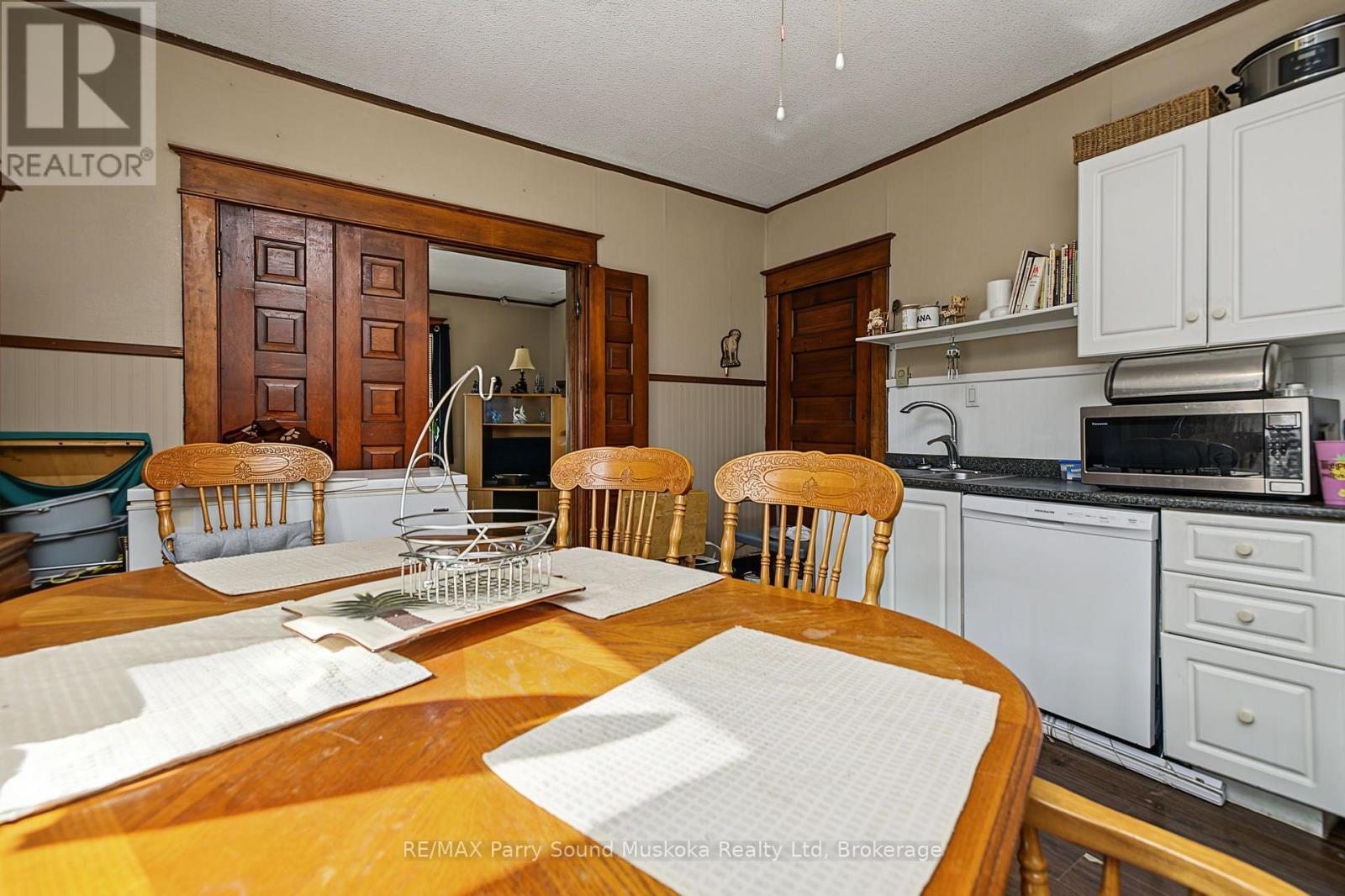 15 Church Street, Parry Sound, Ontario  P2A 1Y2 - Photo 23 - X13883000