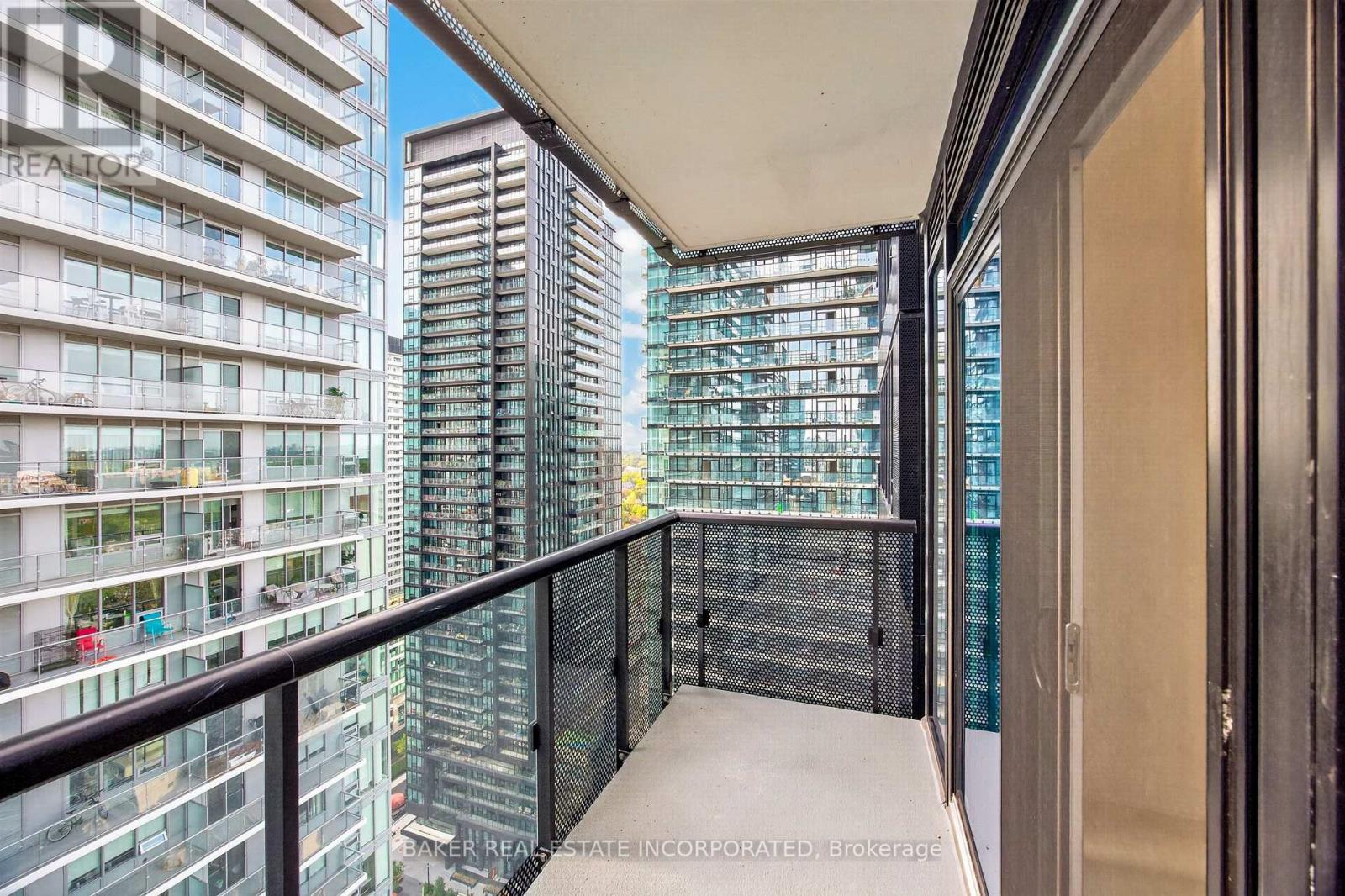 2303 - 117 Broadway Avenue, Toronto, Ontario  M4P 1V3 - Photo 8 - C13883070