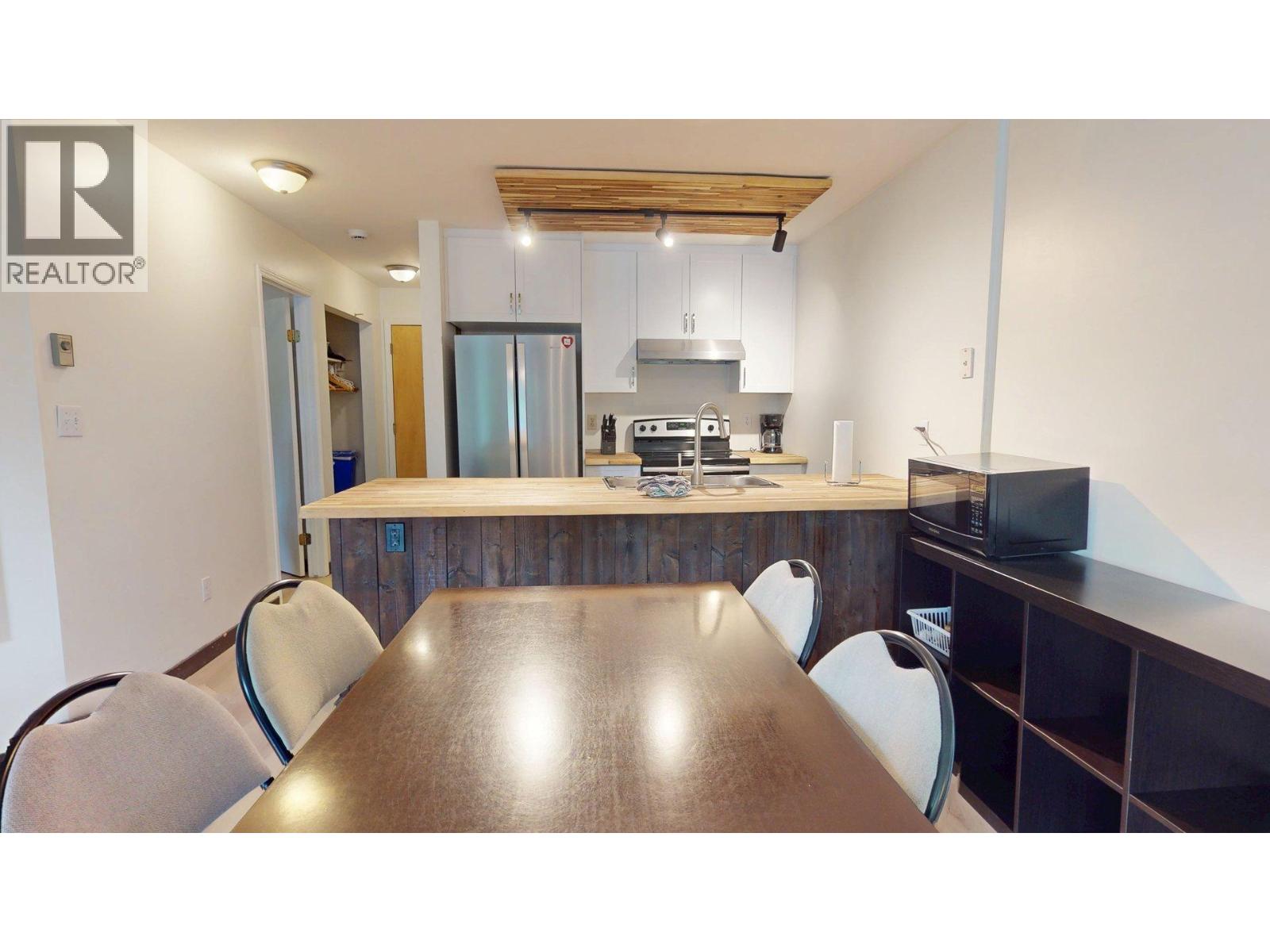 101-4559 Timberline Crescent