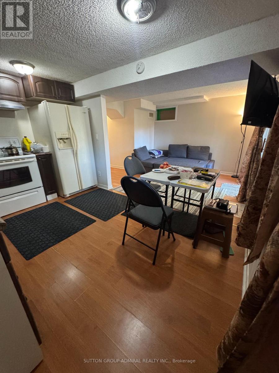 29 Bingham Street, Richmond Hill, Ontario L4C 8Y7 - Photo 8 - N13883028