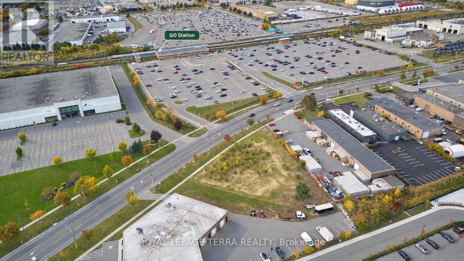 2150 SPEERS ROAD, Oakville, Ontario