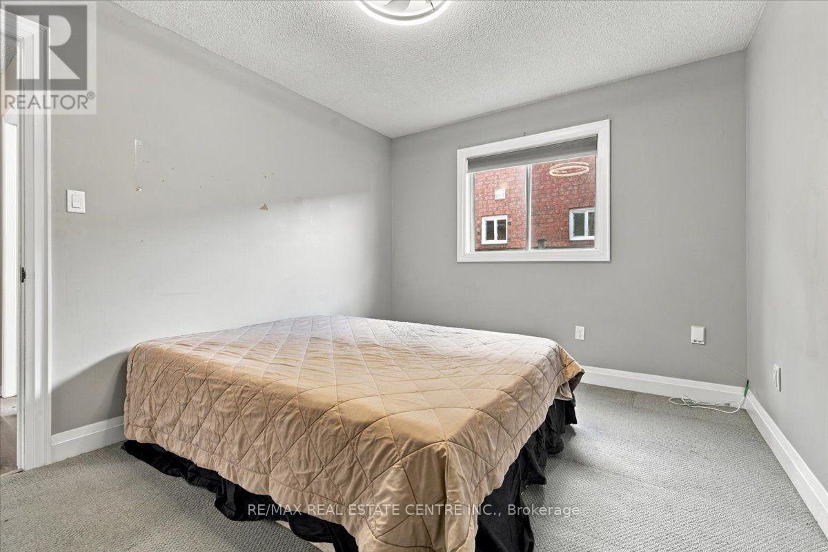 22 Birchway Place, Halton Hills, Ontario  L7J 2X4 - Photo 20 - W13883062