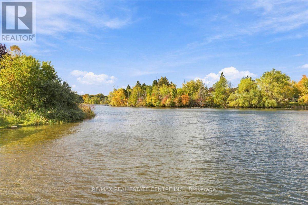 22 Birchway Place, Halton Hills, Ontario  L7J 2X4 - Photo 40 - W13883062