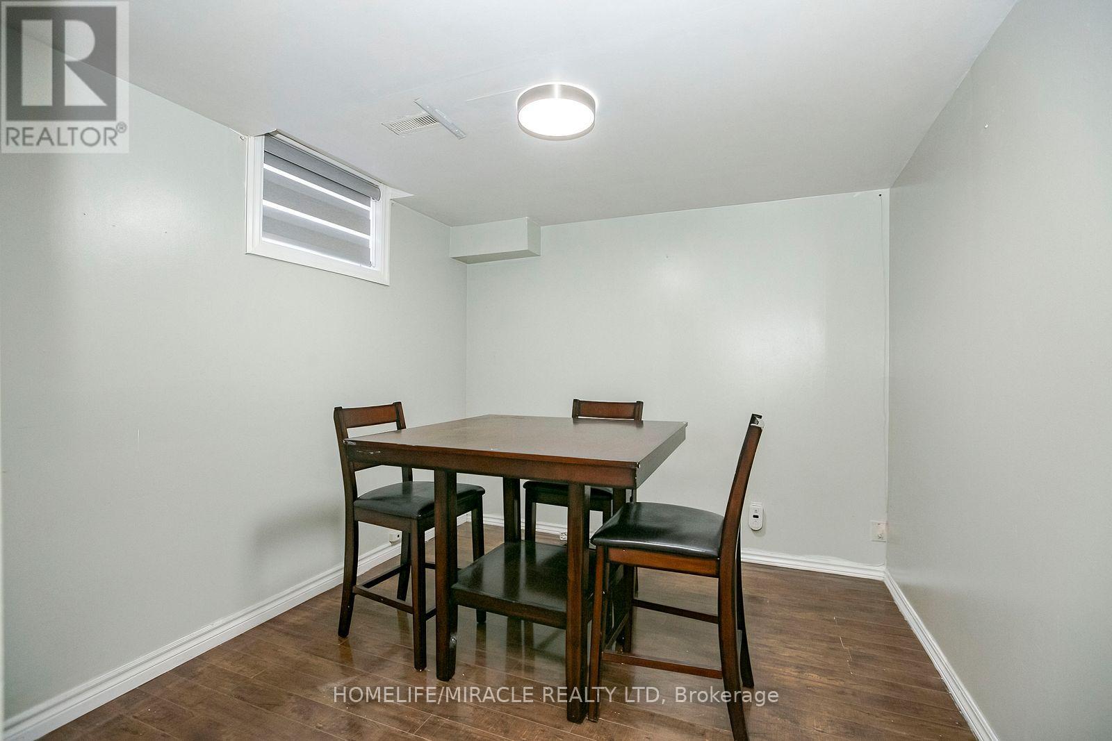 33 Adam Street, Brampton, Ontario  L6Z 2S2 - Photo 41 - W13883110