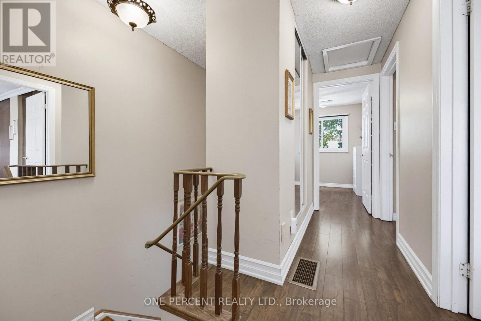 51 Courtleigh Square, Brampton, Ontario  L6Z 1J2 - Photo 16 - W13883162