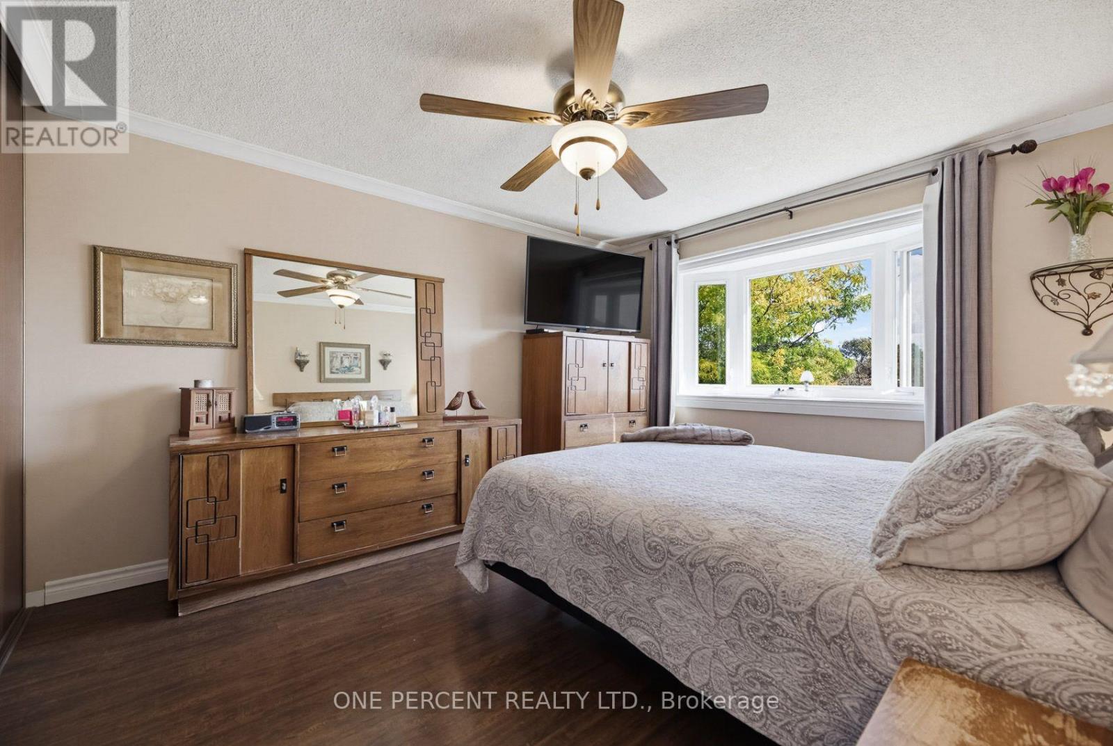 51 Courtleigh Square, Brampton, Ontario  L6Z 1J2 - Photo 19 - W13883162
