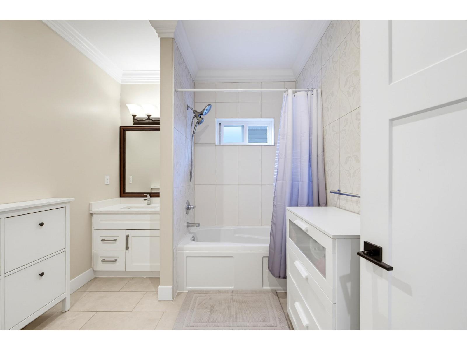 7675 210a Street, Langley, British Columbia  V2Y 0L1 - Photo 24 - R3173195
