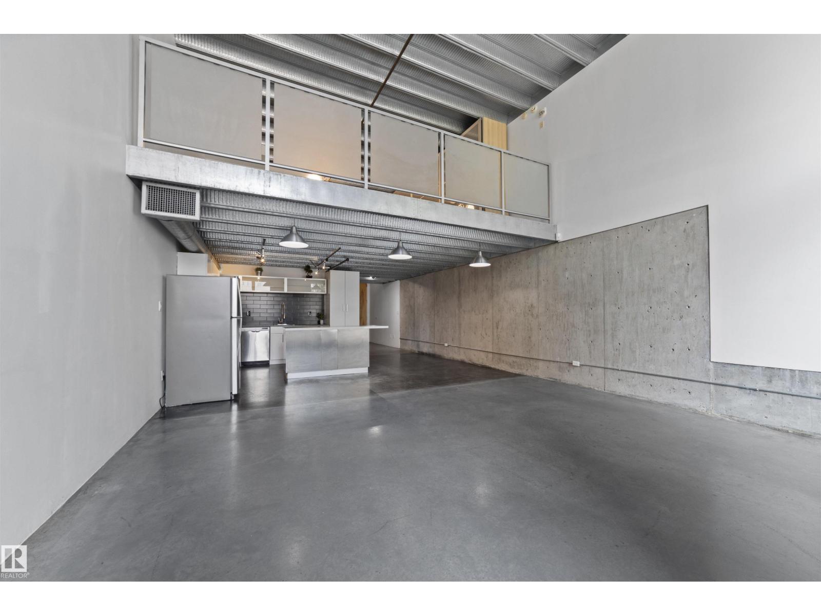 #130 10309 107 ST NW