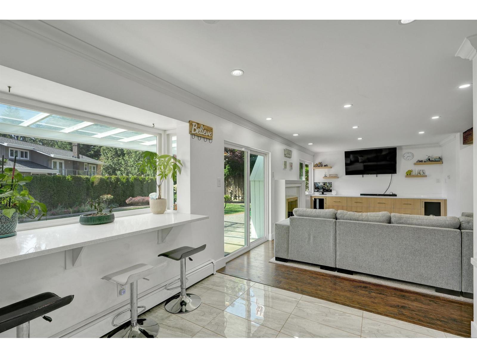 6875 ROCKFORD PLACE