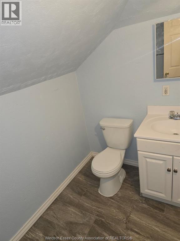 3272 Peter Street, Windsor, Ontario N9E 4V6 - Photo 8 - 26024997