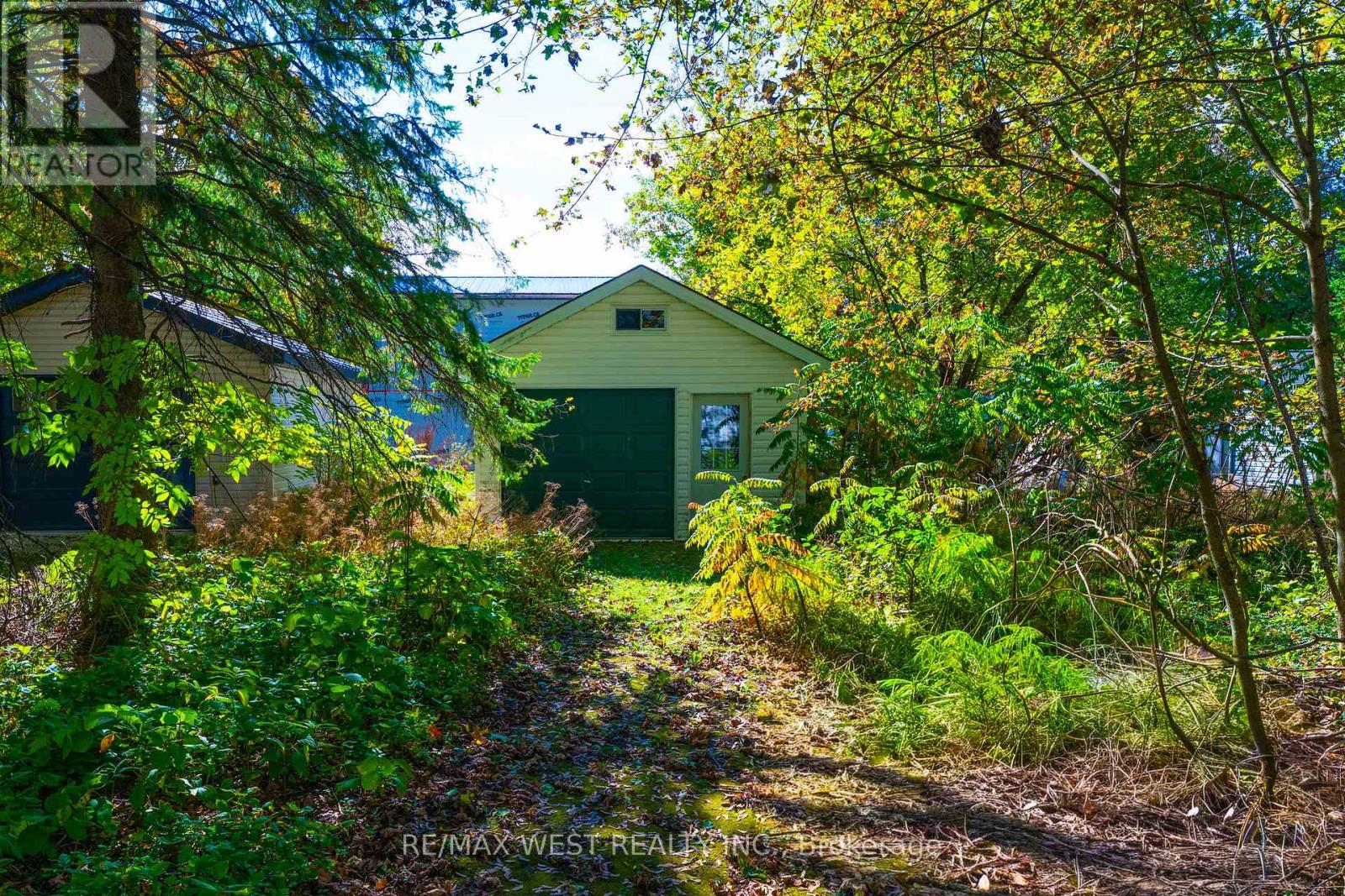 26 Centre Street, Grey Highlands, Ontario  N0C 1H0 - Photo 23 - X13877446