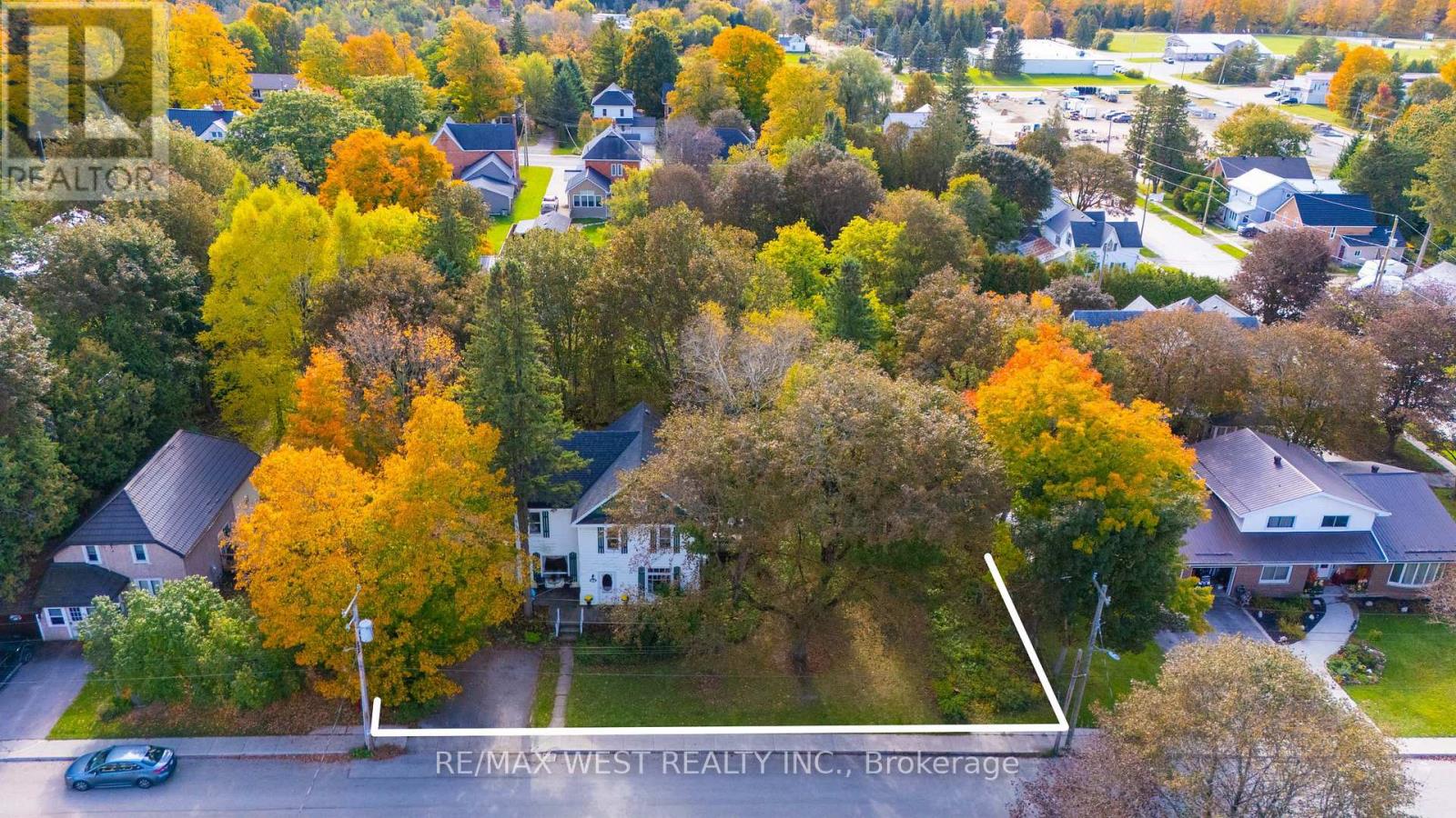 26 Centre Street, Grey Highlands, Ontario  N0C 1H0 - Photo 24 - X13877446