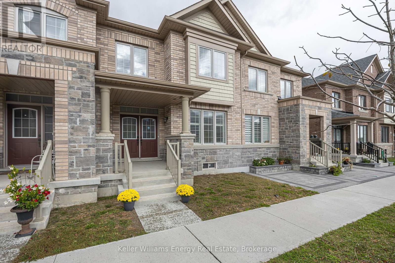 165 CORONATION ROAD, Whitby, Ontario