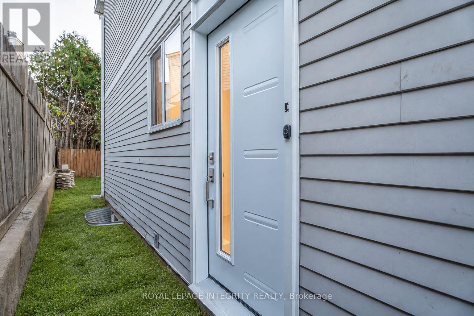 A - 775 Kingfisher Crescent, Ottawa, Ontario  K1E 2L5 - Photo 3 - X13883214