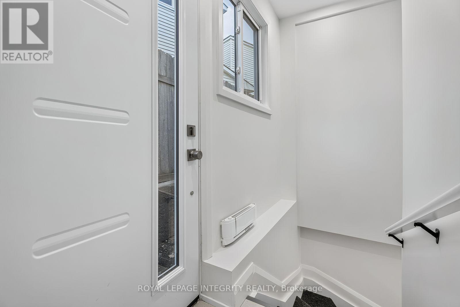A - 775 Kingfisher Crescent, Ottawa, Ontario  K1E 2L5 - Photo 5 - X13883214