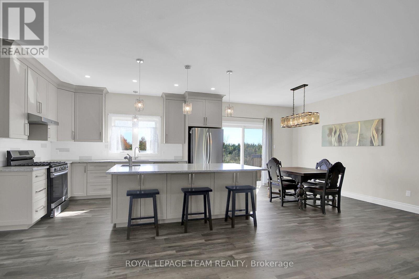10664 Blaine Road, North Dundas, Ontario  K0E 1S0 - Photo 12 - X13883218