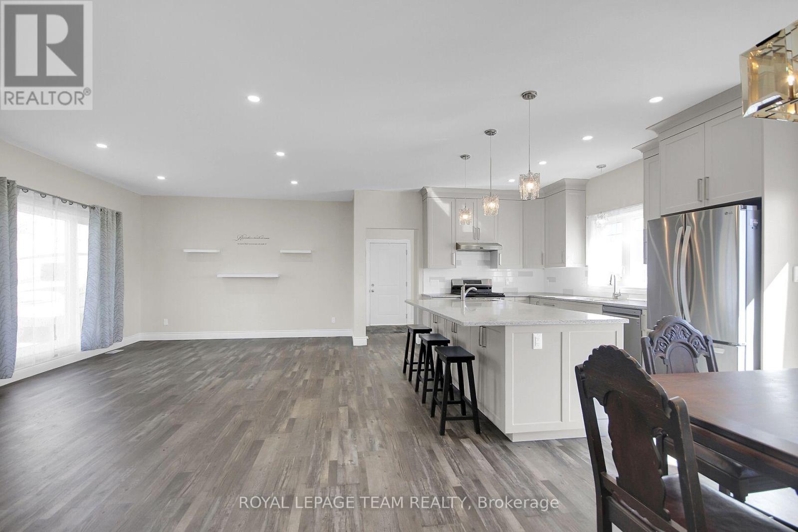 10664 Blaine Road, North Dundas, Ontario  K0E 1S0 - Photo 9 - X13883218