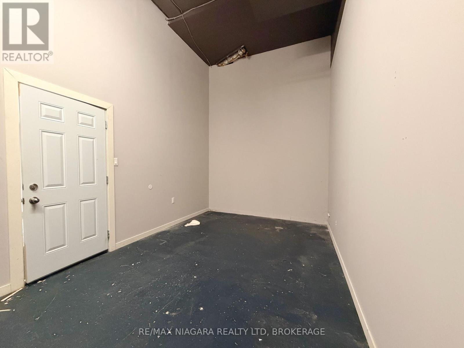 08b - 19 East Main Street, Welland, Ontario  L3B 3W4 - Photo 4 - X13883312