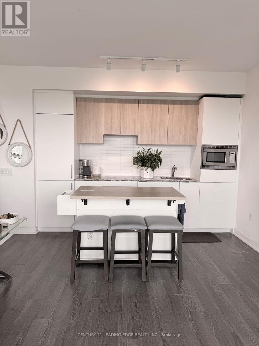 1216 - 20 O'neill Road, Toronto, Ontario  M3C 0R1 - Photo 2 - C13883228