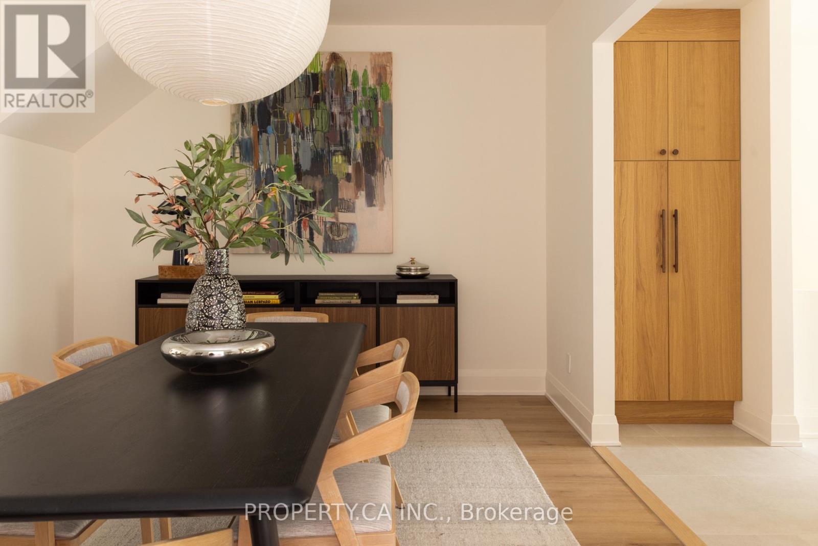197 Roxton Road, Toronto, Ontario  M6J 2Y4 - Photo 4 - C13883252