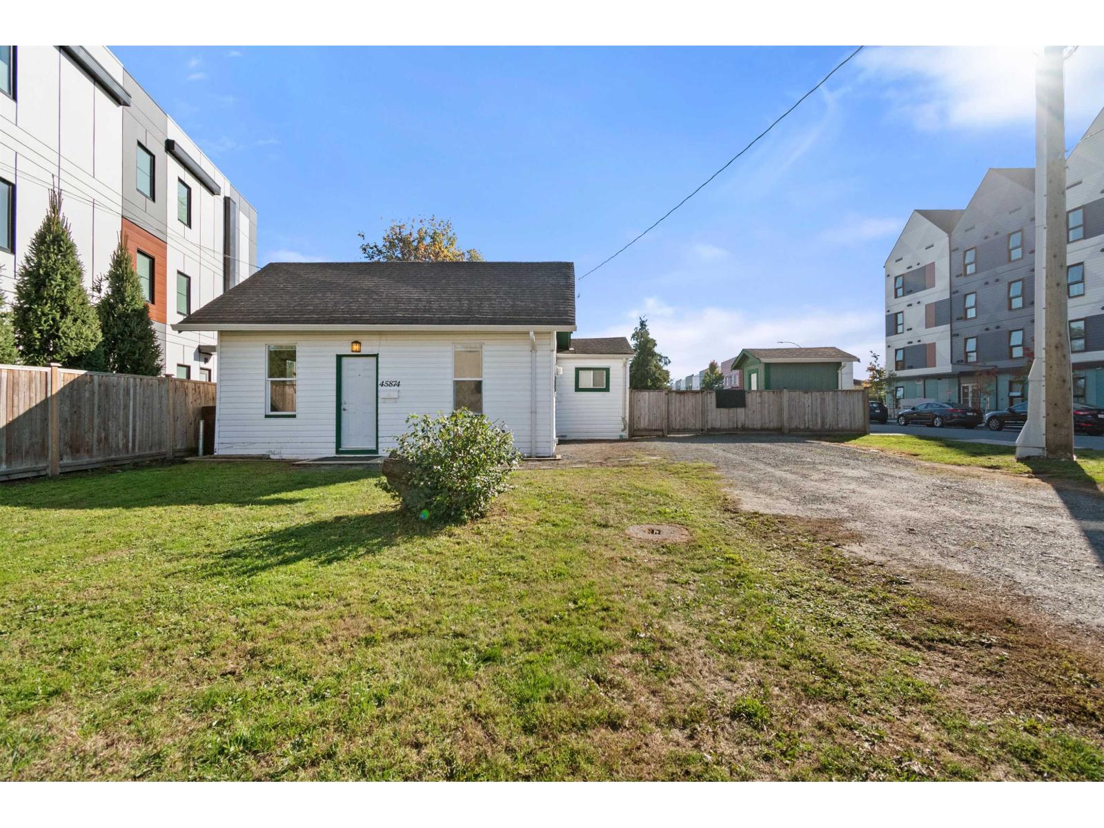 45874 TRETHEWEY AVENUE|Chilliwack Proper South