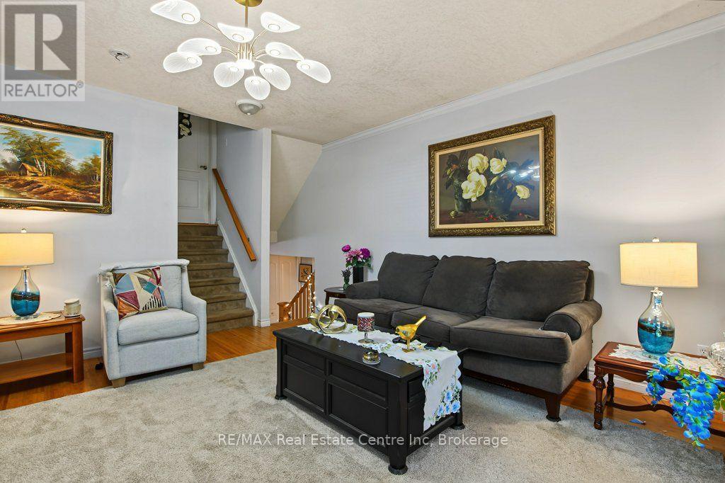978 Edinburgh Road S, Guelph, Ontario N1G 5H2 - Photo 24 - X13883310