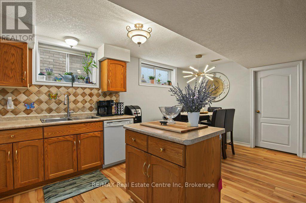 978 Edinburgh Road S, Guelph, Ontario N1G 5H2 - Photo 27 - X13883310
