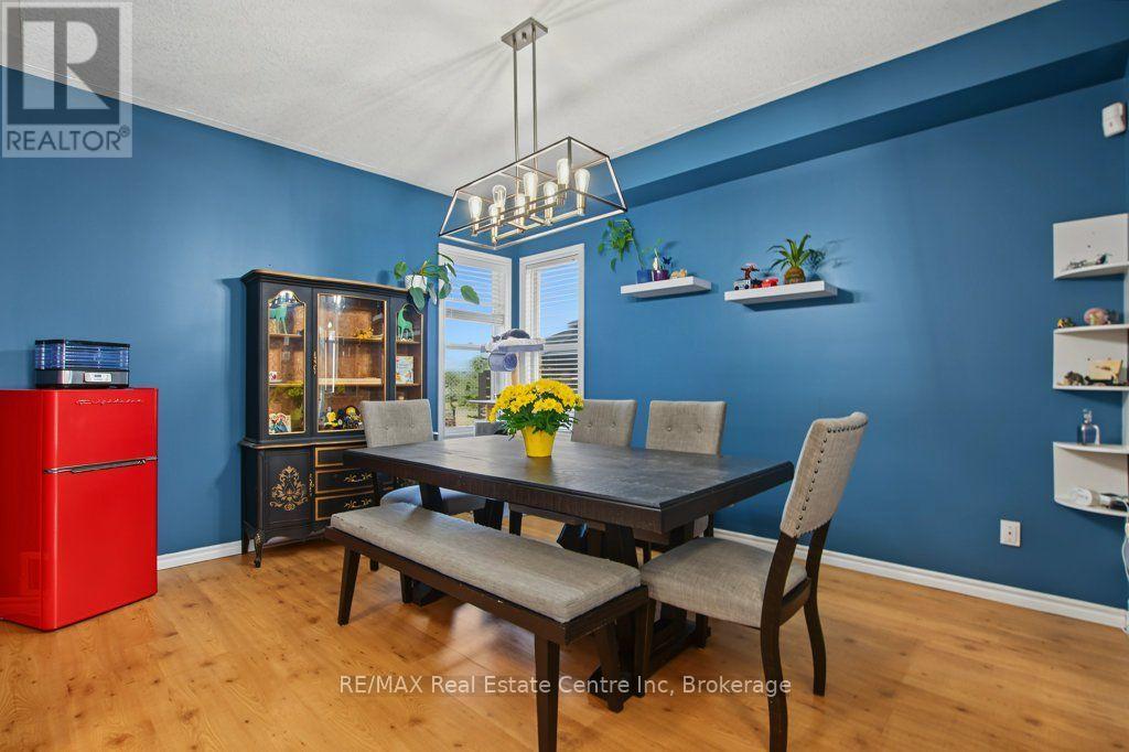 978 Edinburgh Road S, Guelph, Ontario N1G 5H2 - Photo 5 - X13883310