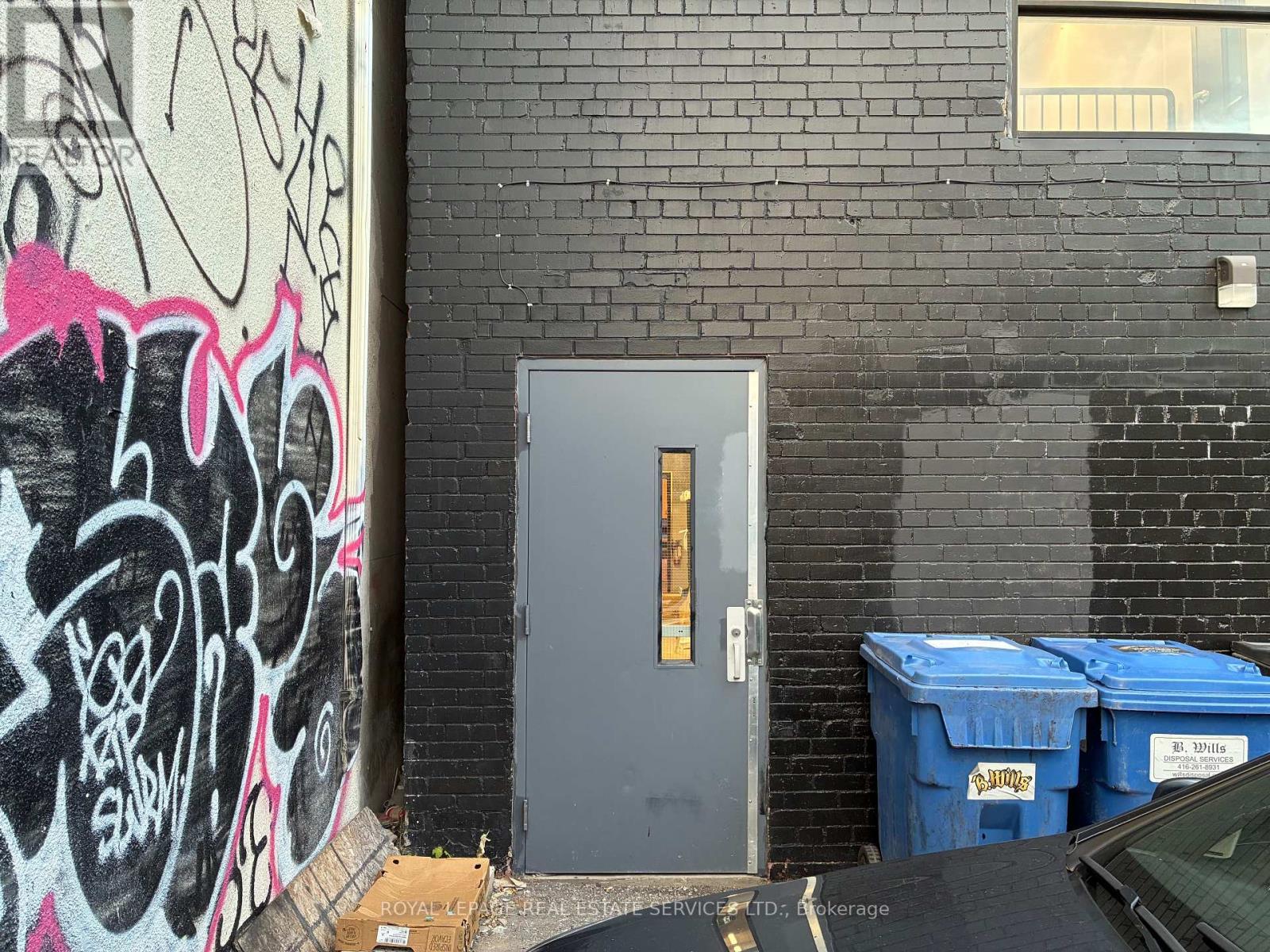 2nd Floor - 298 Spadina Avenue, Toronto, Ontario  M5T 2G5 - Photo 13 - C13848122