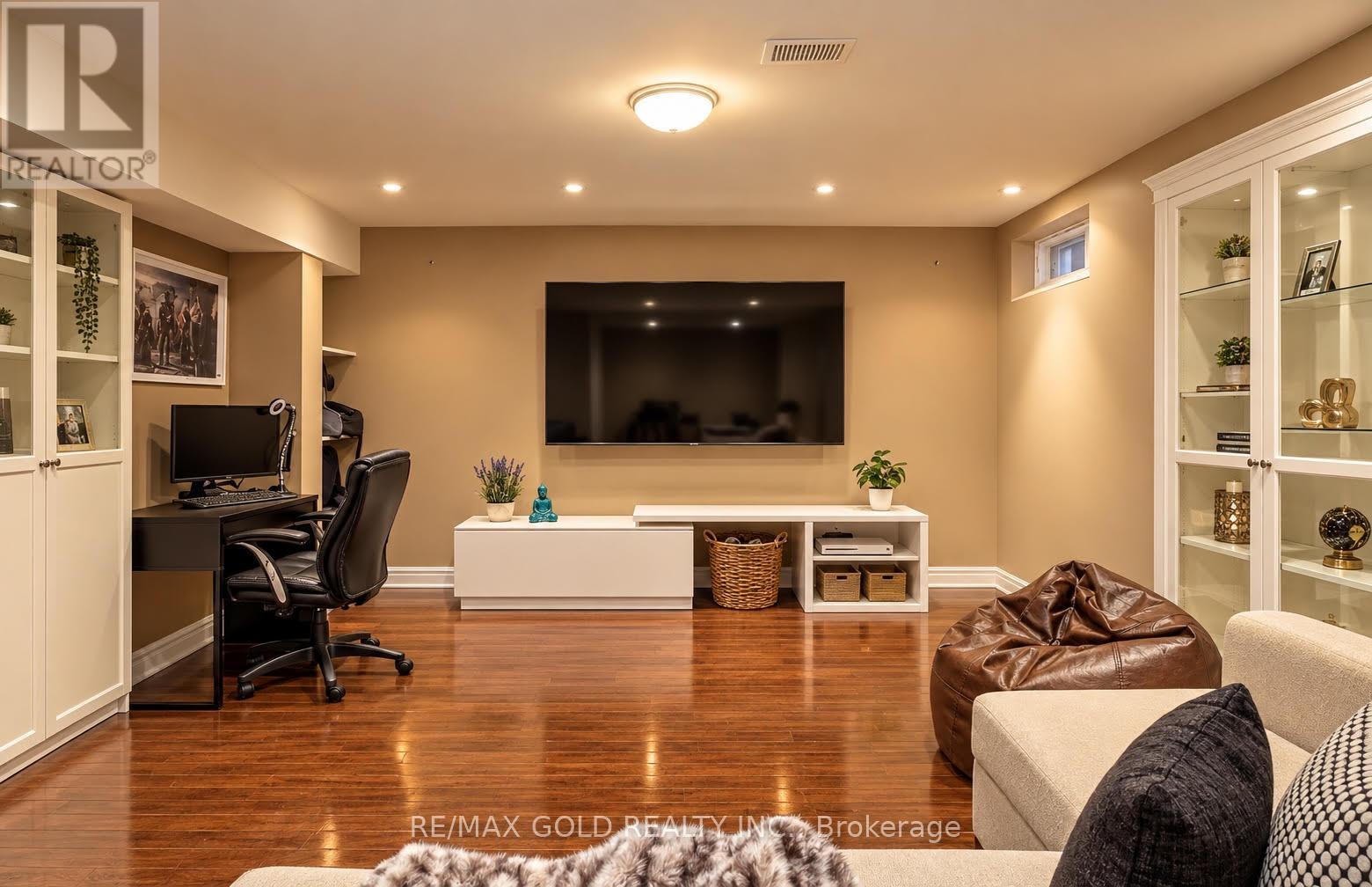 22 Roy Rainey Avenue, Markham (Wismer), Ontario  L6E 2B5 - Photo 8 - N13883192