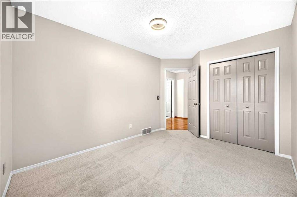 26 Evergreen Terrace SW