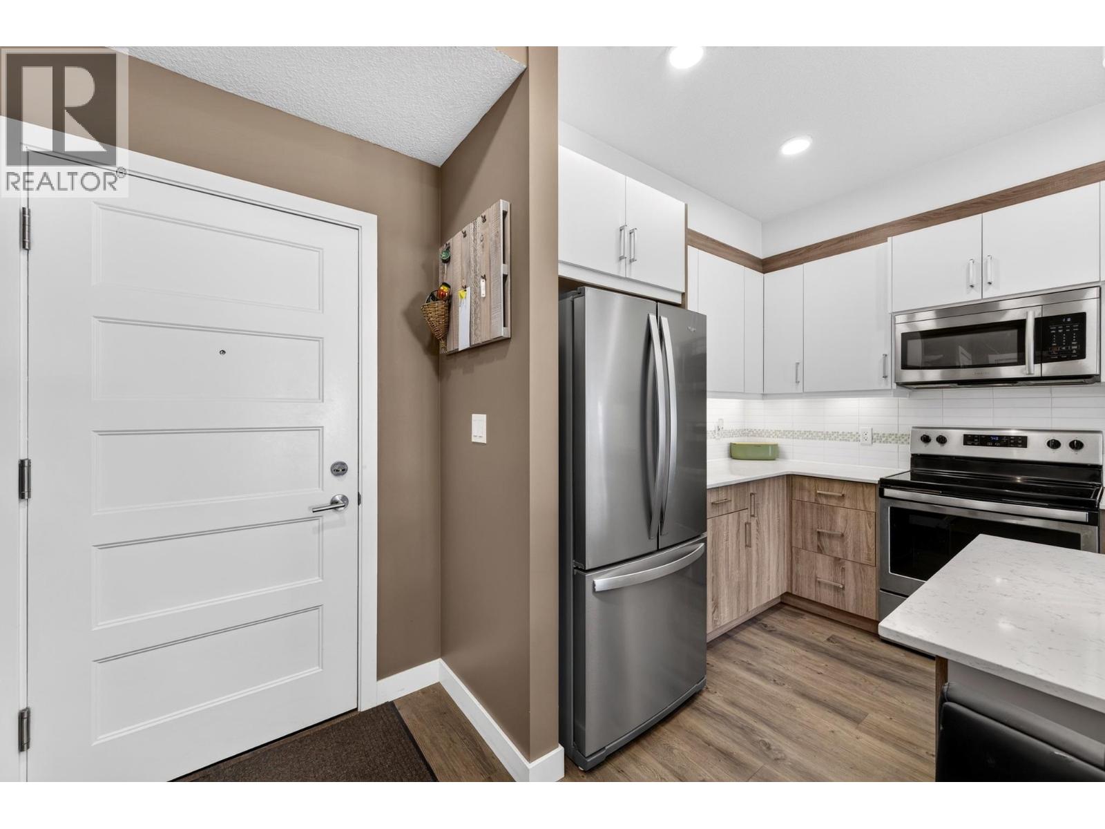 410 5TH Avenue S Unit# 1205