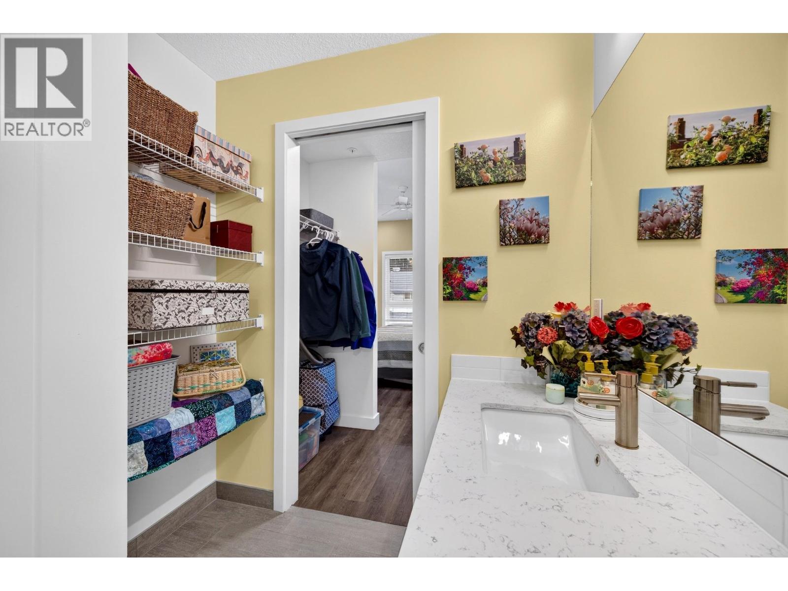 410 5TH Avenue S Unit# 1205